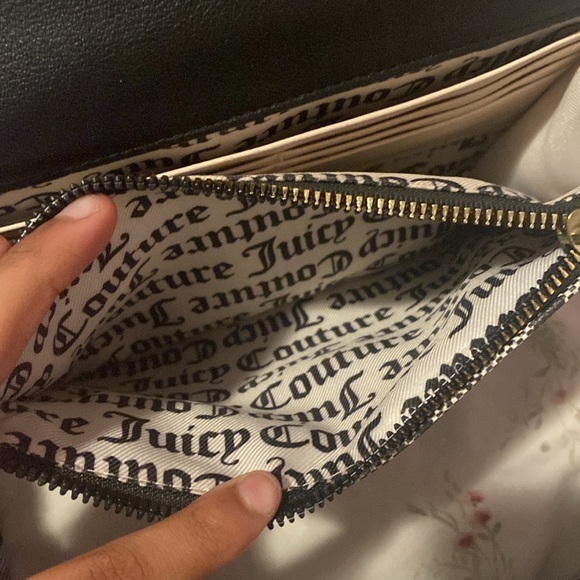 Juicy couture Black Crossbody Purse - Picture 6 of 9